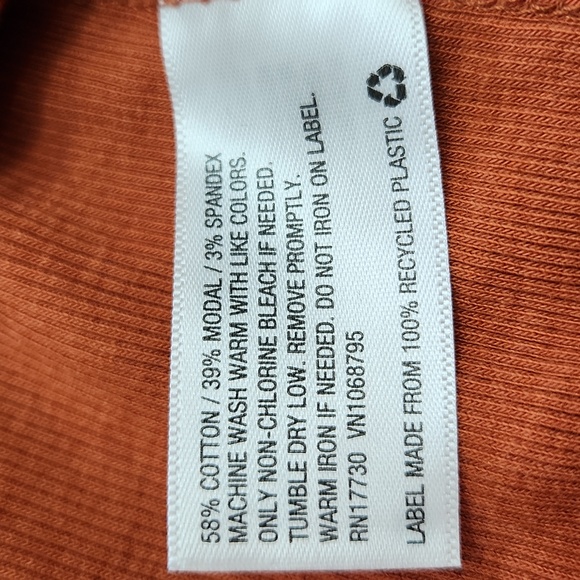 Large Long Sleeve Rib Knit Shirt - Picture 3 of 3